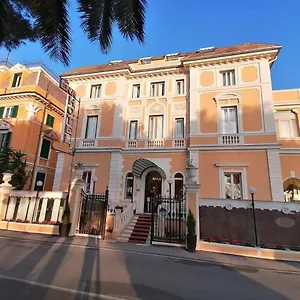 *** Hotel Ena Italia