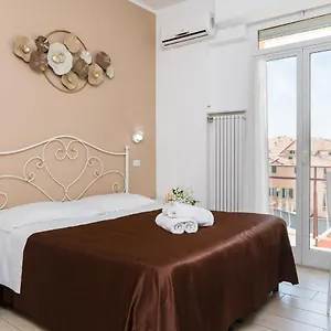 *** Hotel Lina Italia