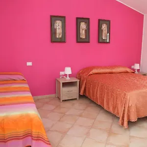** Hotel Villaggio Simenzaru Italia